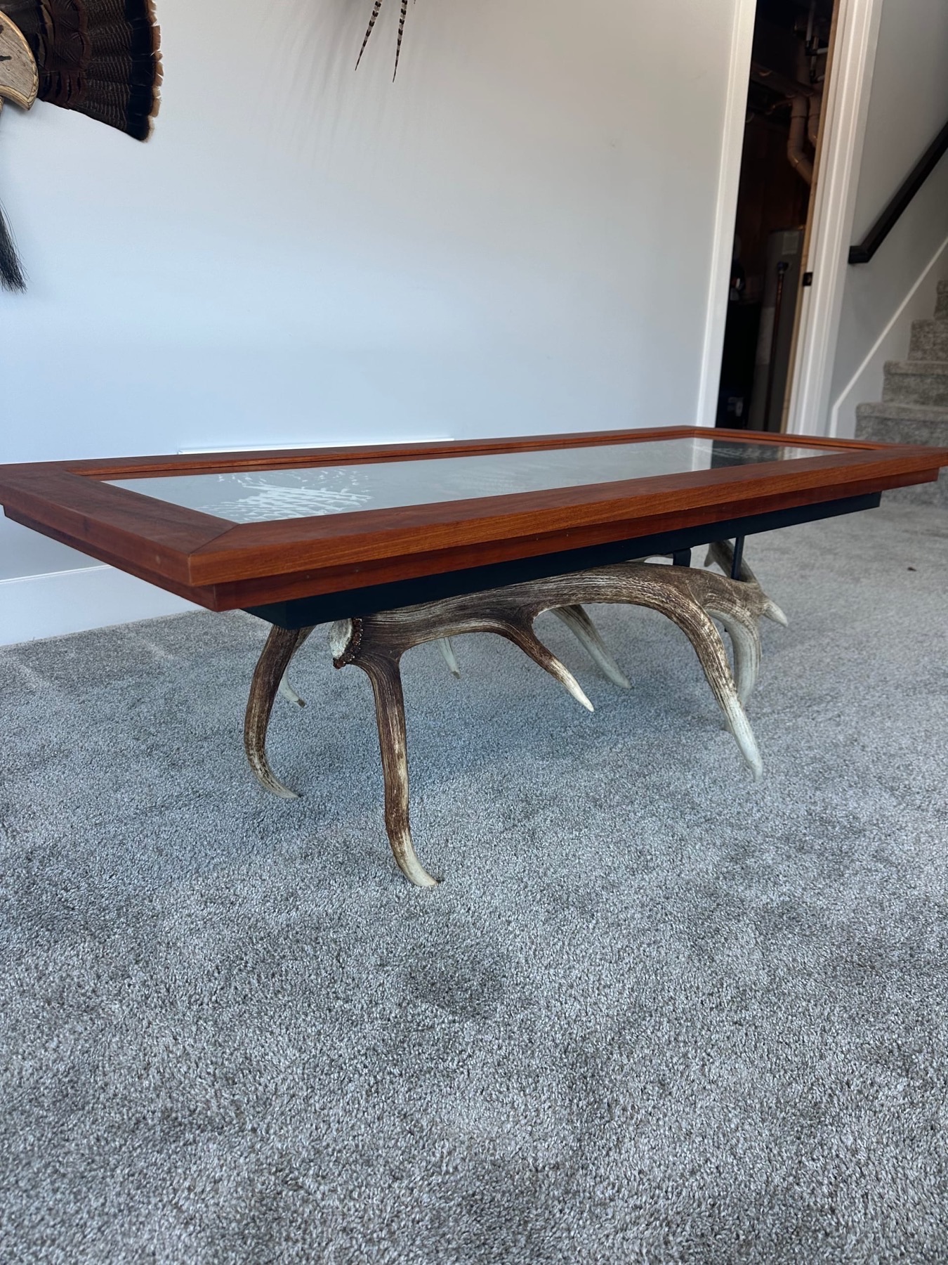 Tables feather art piece — #15