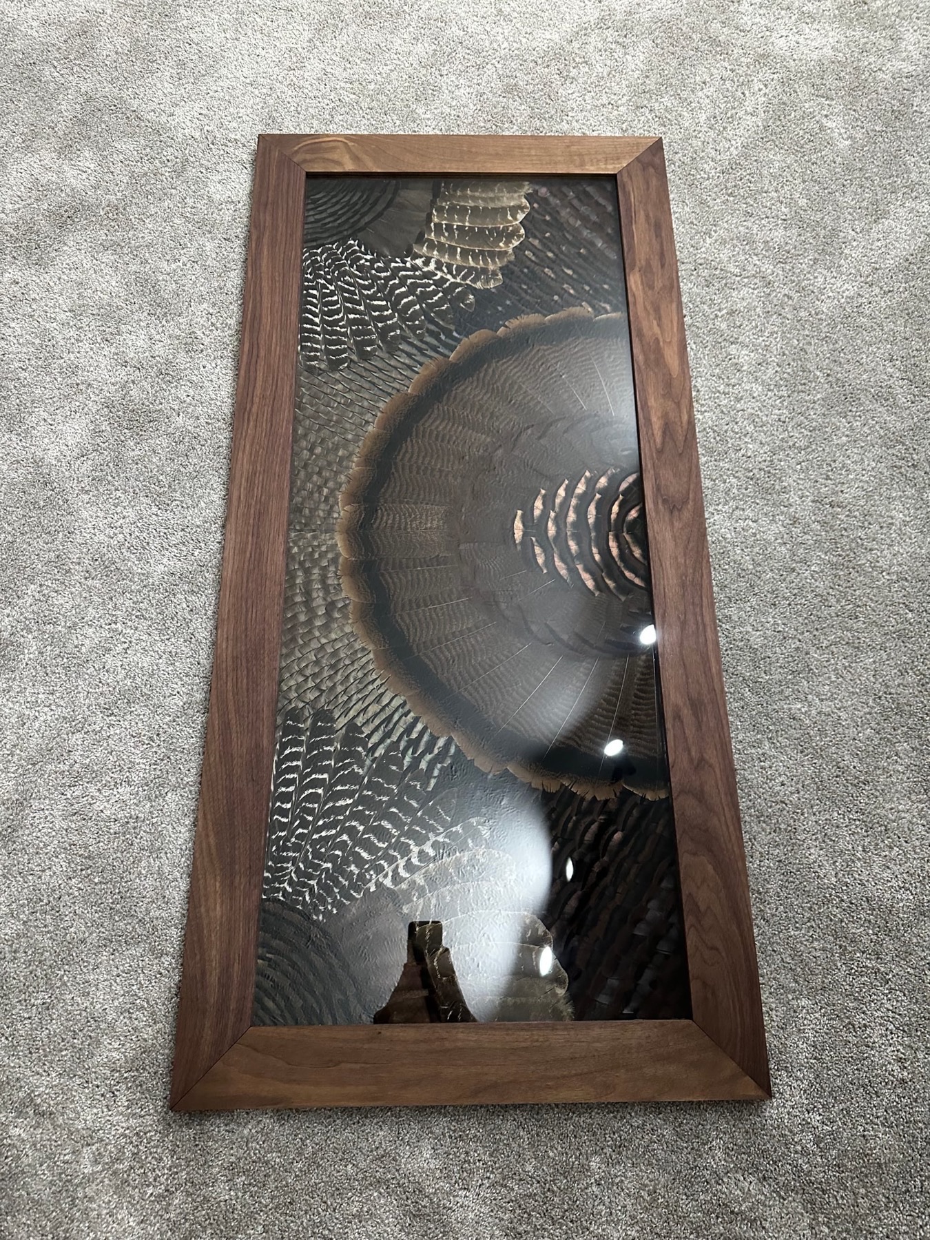 Tables feather art piece — #5