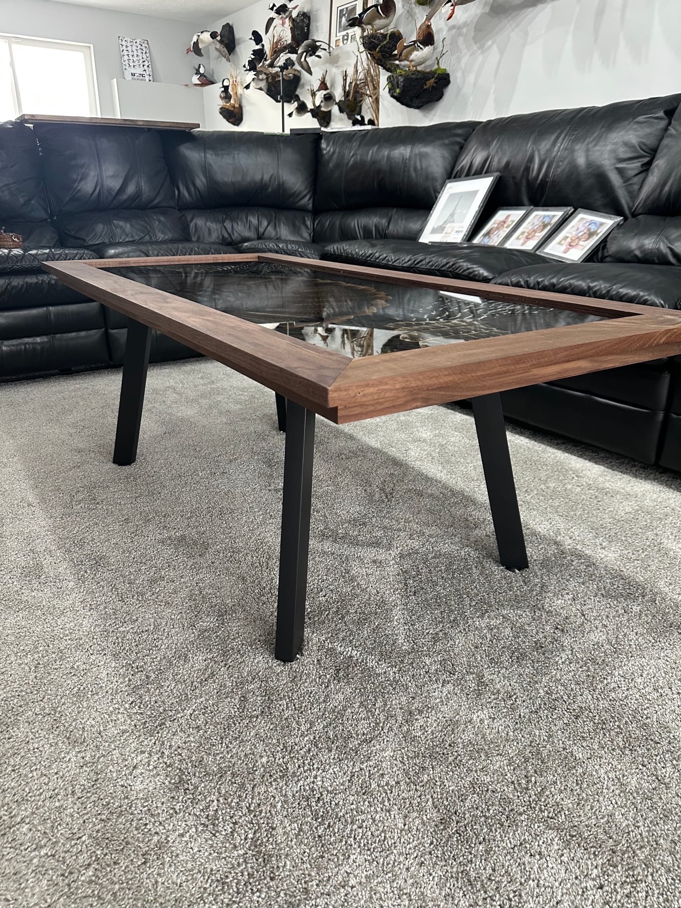 Tables feather art piece — #7