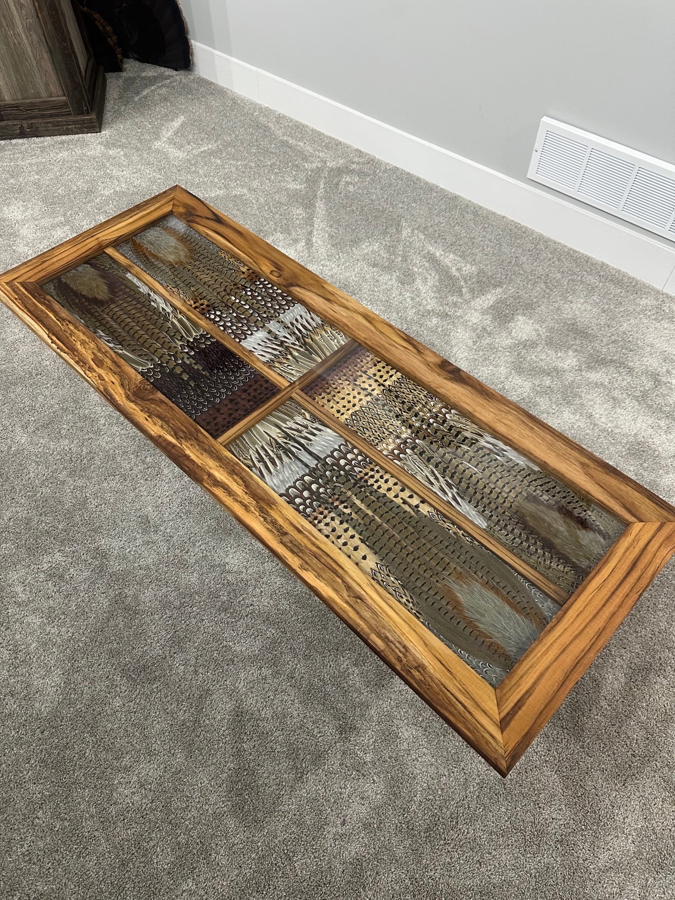 Tables feather art piece — #8