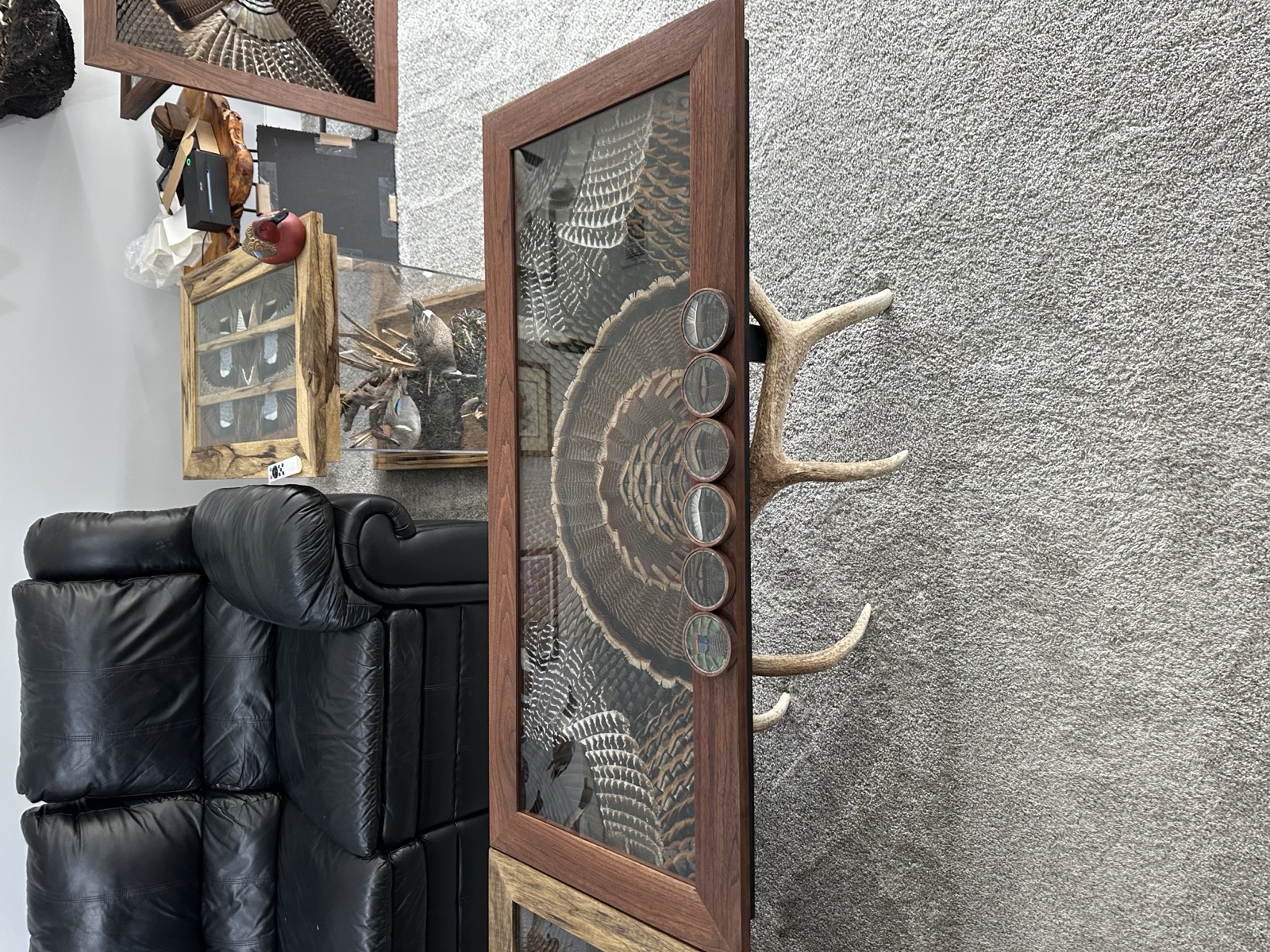 Tables feather art piece — #3